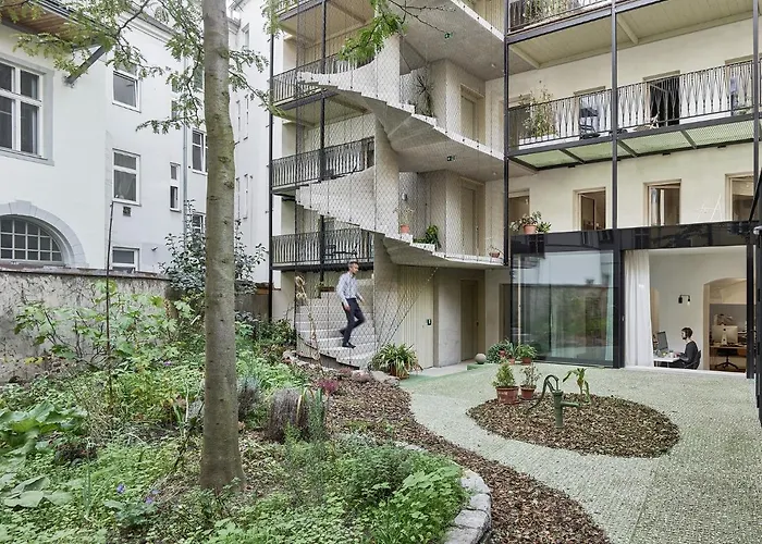 Schick Und Luftig Im Herzen Von Linz